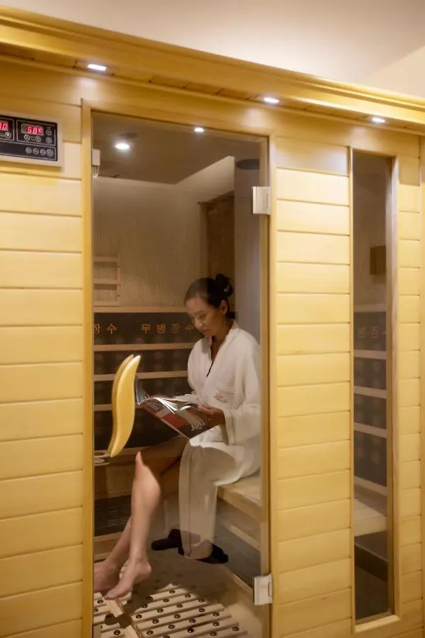 Meraki Holistic Wellness Retreat Kathmandu Nepal